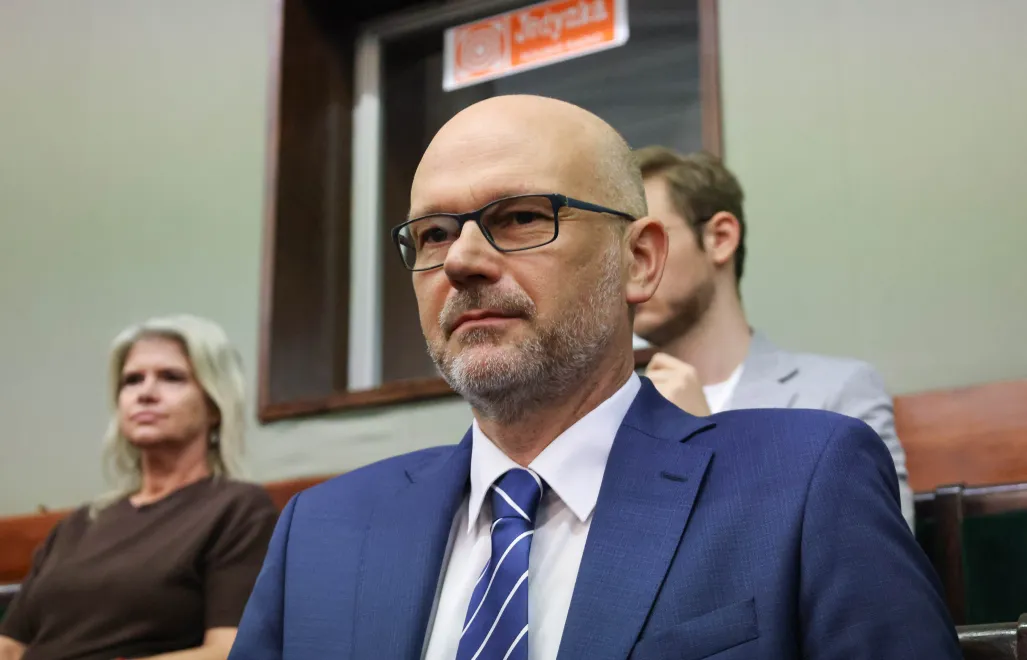 Trybunał zmienia twarze. Polityka zostaje